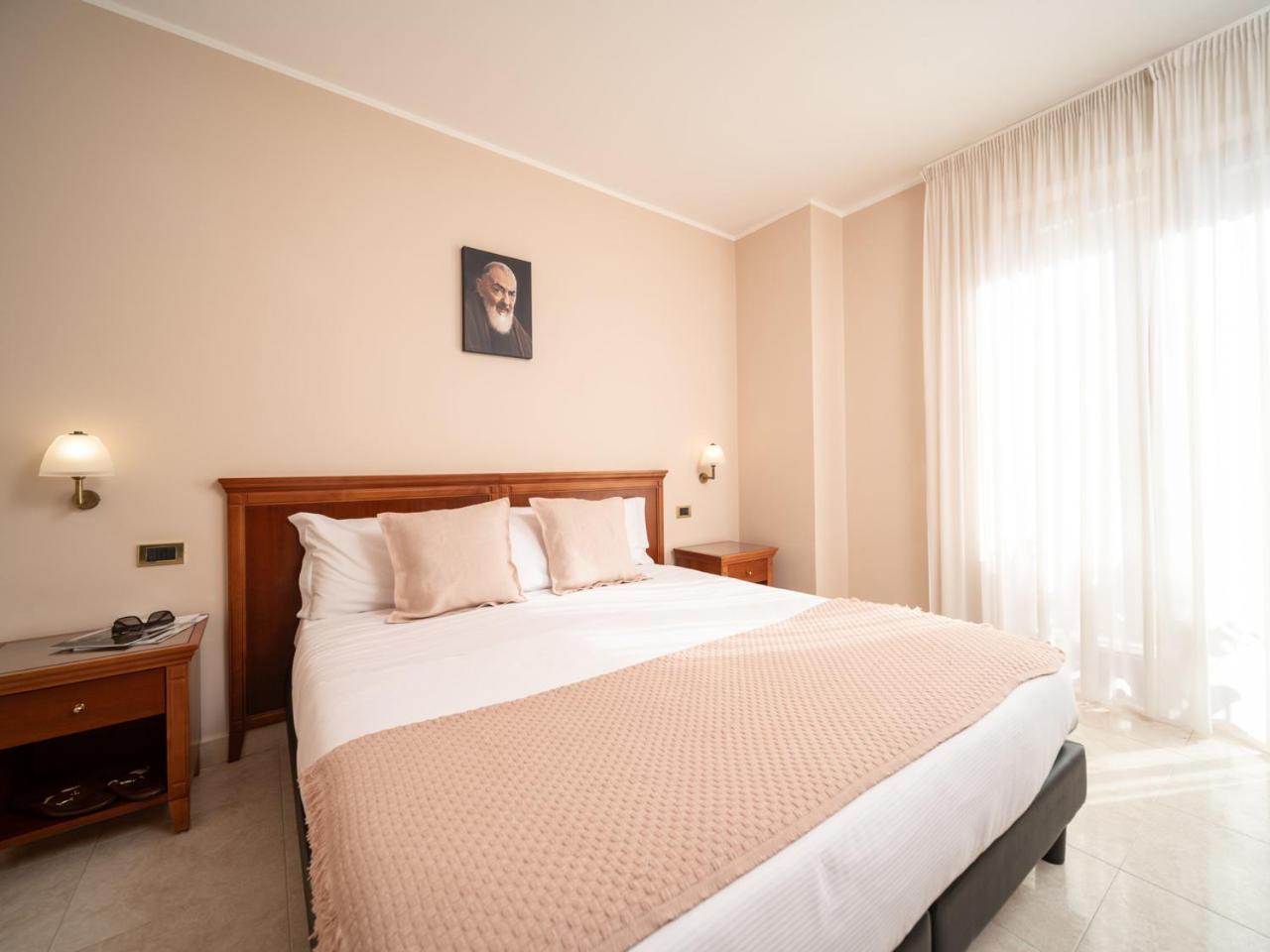 Hotel San Pio San Giovanni Rotondo Esterno foto