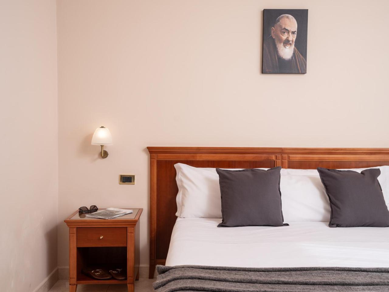 Hotel San Pio San Giovanni Rotondo Esterno foto